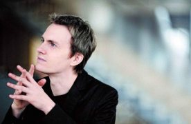 Alexandre Tharaud, piano