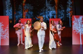 Imatge de l'espectacle Els mons de Lluís Domènech i Montaner