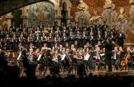 Orquestra Simfònica del Vallès i Cor Madrigal a l'escenari del Palau