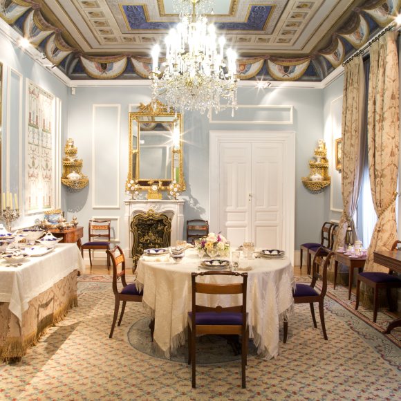 Comedor Museo del Romanticismo